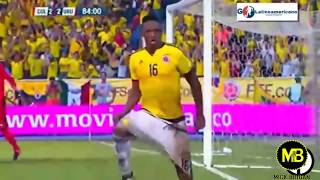 Yerry Mina amp Cuadrado Bailando Selección Colombia [upl. by Harte]