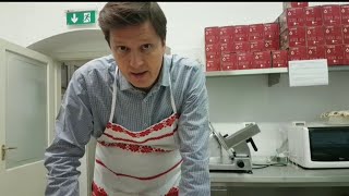 How to make Hungarian Goulash Pörkölt by Ambassador Eduard Habsburg [upl. by Sivartal696]