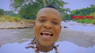 Davy Kassa Kingoli Universel  TsangoMbe Clip Officiel [upl. by Querida]