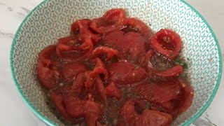 Comment réaliser la meilleure salade de tomate de votre vie [upl. by Harihat]