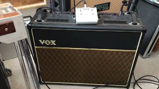 Vox AC30CC2 Custom Classic [upl. by Ednargel]