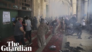 Jerusalem hundreds injured as violence at alAqsa mosque sparks heightened tensions [upl. by Levram]