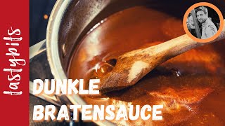 Dunkle Soße selber machen  Leckere Bratensauce  Perfekt zu Gans Ente Wild amp Co [upl. by Aryek]