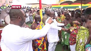 FUN Asantehemaa performs the talking dance [upl. by Ammej]