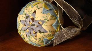 Quilted Christmas Ornament No Sew  Folded Fabric Balls [upl. by Trinette]