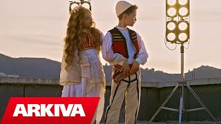 Ingrit Gjoni ft Vida Kunora  Me zemer Official Video HD [upl. by Thema]