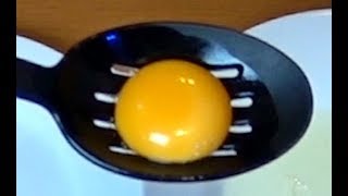 4 simple ways to separate egg yolks [upl. by Rodablas]