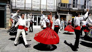 Danses Folkloriques  Viana do Castelo Portugal  juillet 2017 [upl. by Htiekel67]