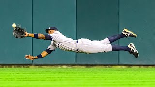 Greatest Catches in MLB History [upl. by Aramen879]