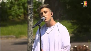 Loïc Nottet  MrMme Cérémonie Fête nationale 🇧🇪 [upl. by Aicilat191]