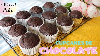 CUPCAKES DE CHOCOLATE PERFECTOS  Fiorella Cake [upl. by Margo]