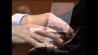 Pollini  Stockhausen  Klavierstück IX Live 2002 [upl. by Pavier630]