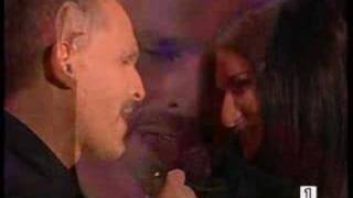 Laura Pausini  Especial Miguel Bosé Te Amaré [upl. by Mischa]